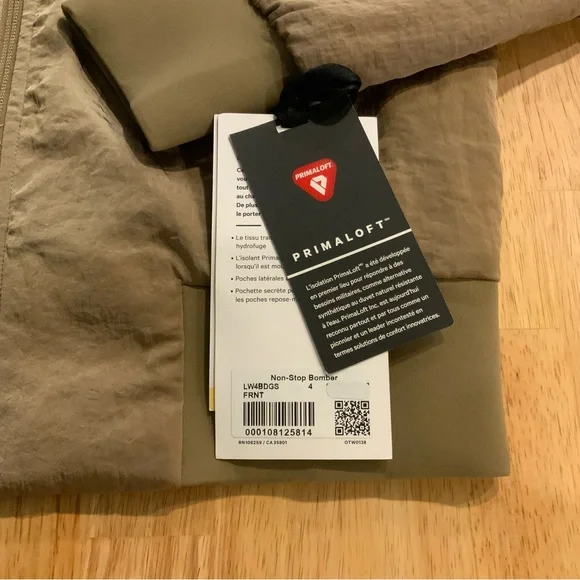 Lululemon Non Stop Bomber Jacket SZ 4 Reversible Water Repellent Base Warmth NWT - Picture 4 of 10